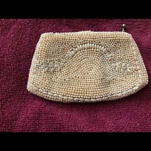 VINTAGE BEADED CHANGE PURSE WITH MIRROR